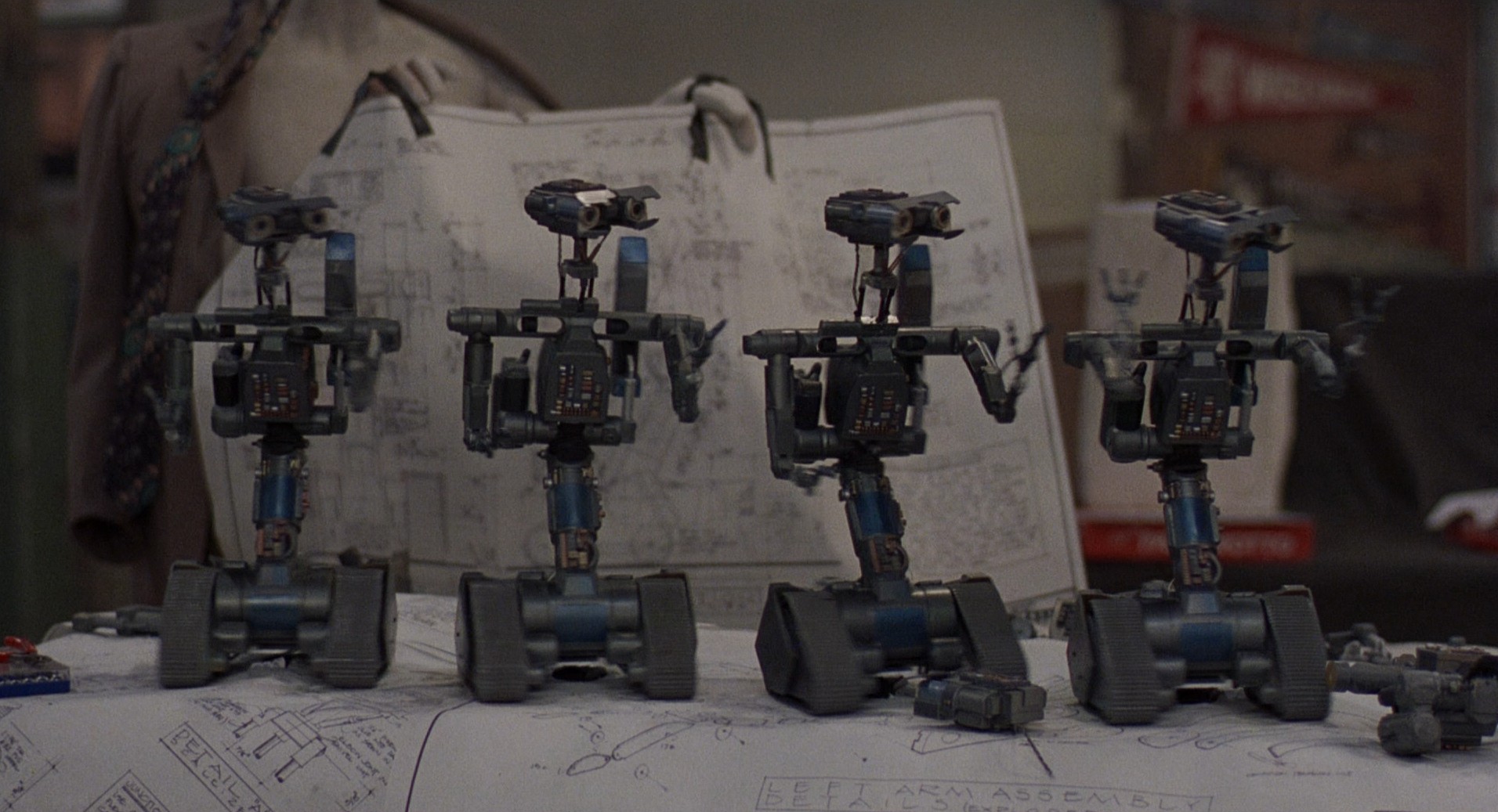 Short Circuit 2 (1988) —  shot,  lighting