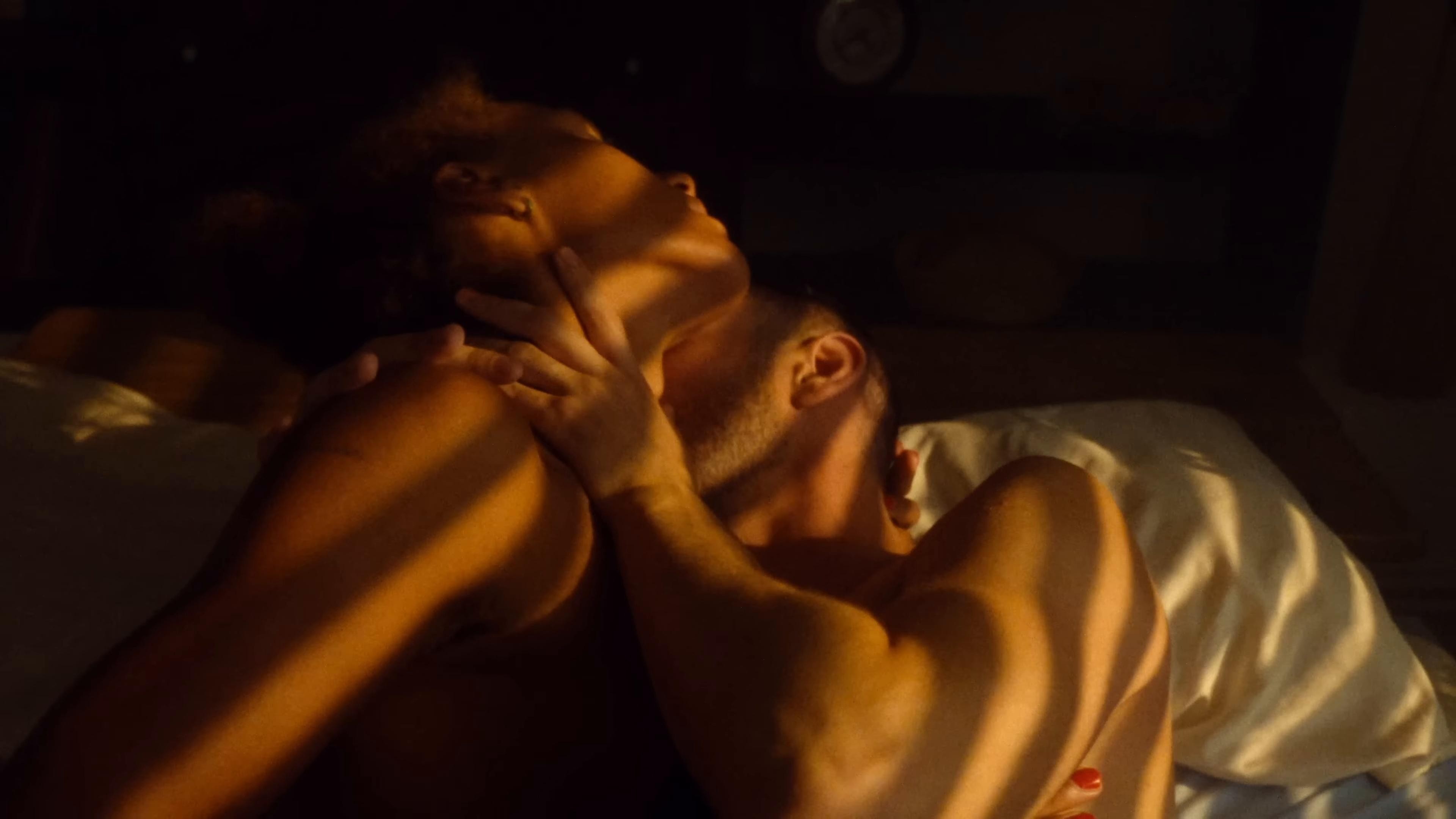 Parfum Orange (2024) —  shot,  lighting