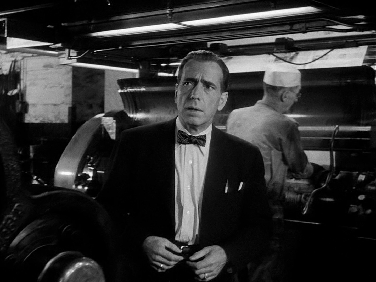 Deadline (1952) —  shot,  lighting