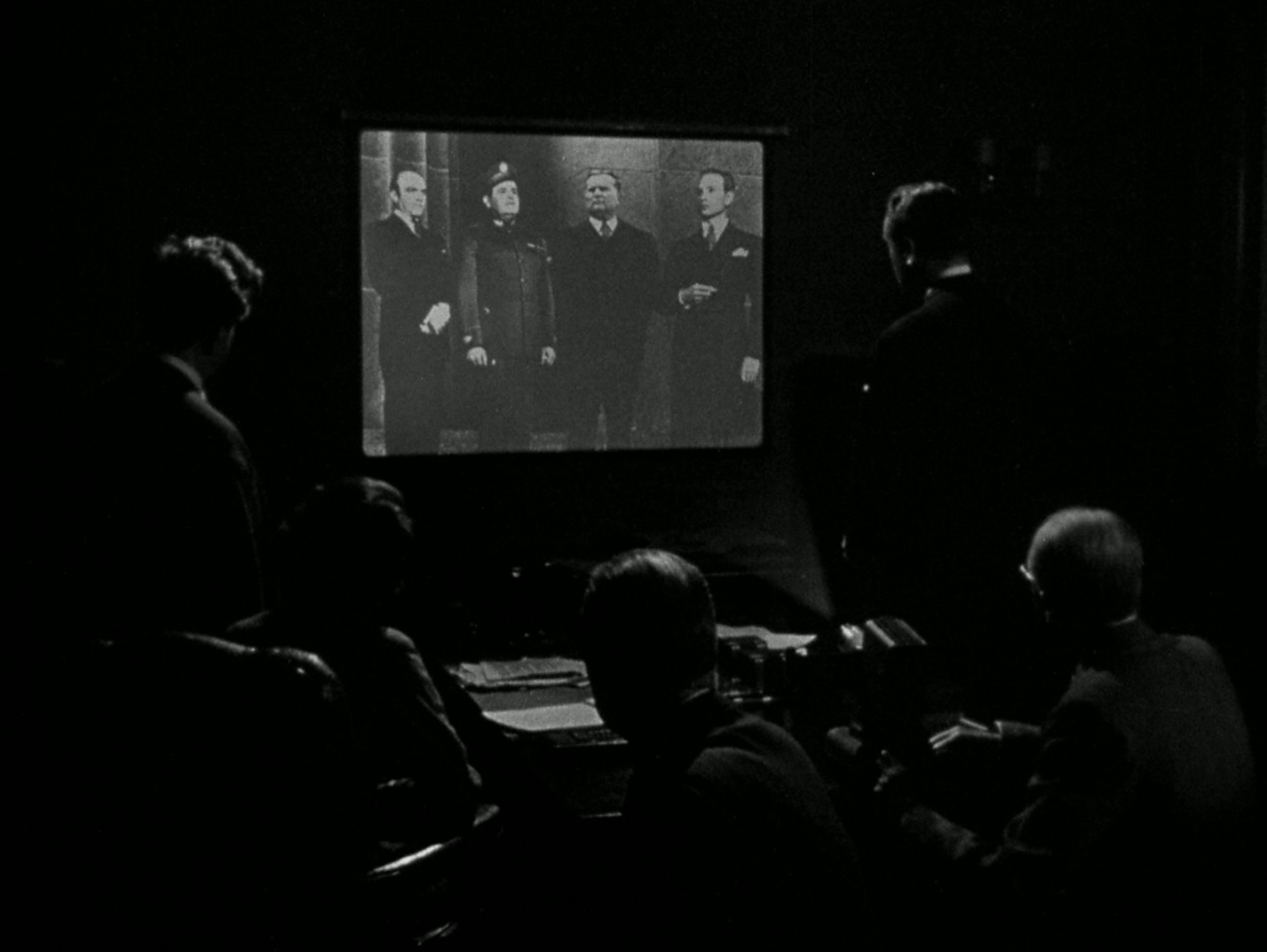 Assignment: Paris (1952) —  shot,  lighting