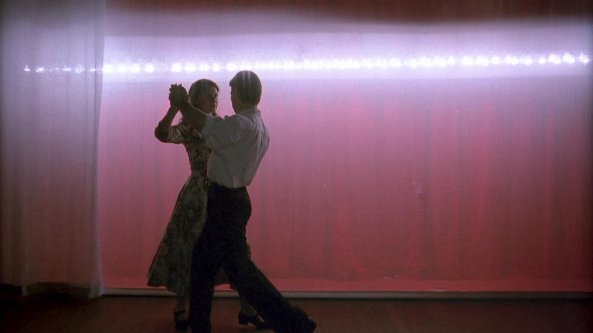 Strictly Ballroom (1992) —  shot,  lighting