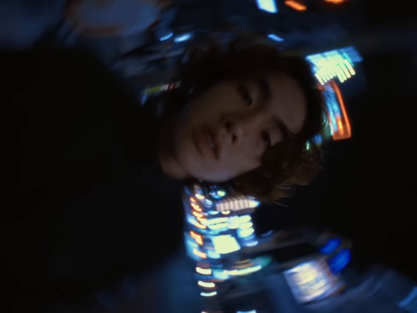 Lonely In The City (2025) —  shot,  lighting