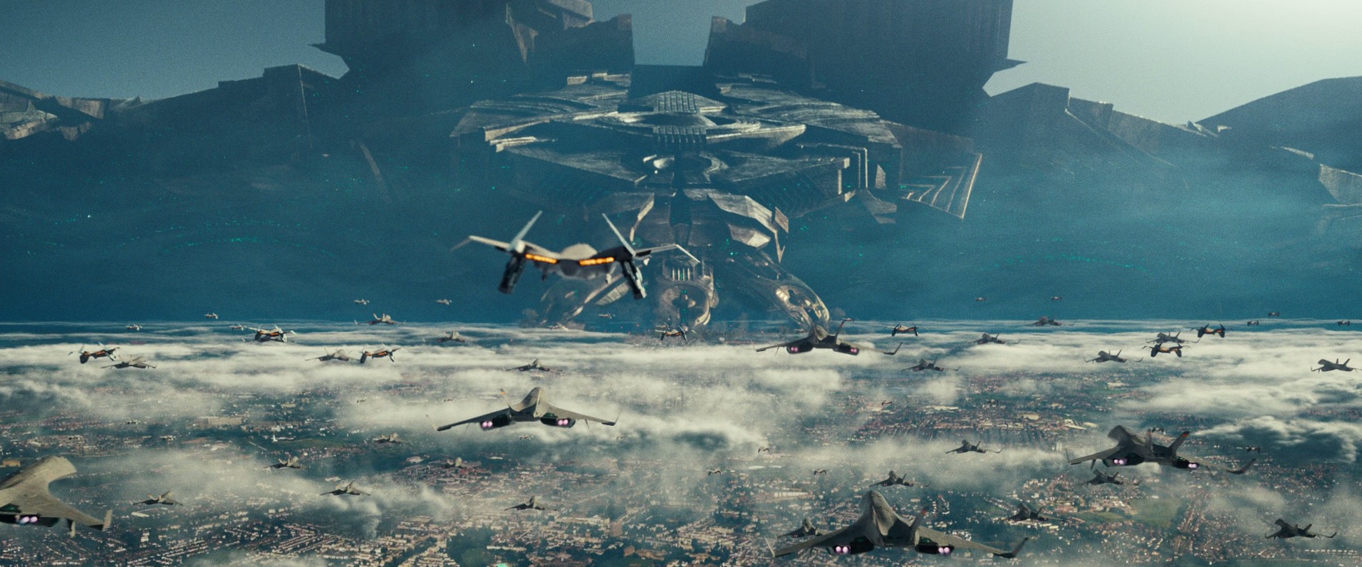 Independence Day: Resurgence (2016) —  shot,  lighting