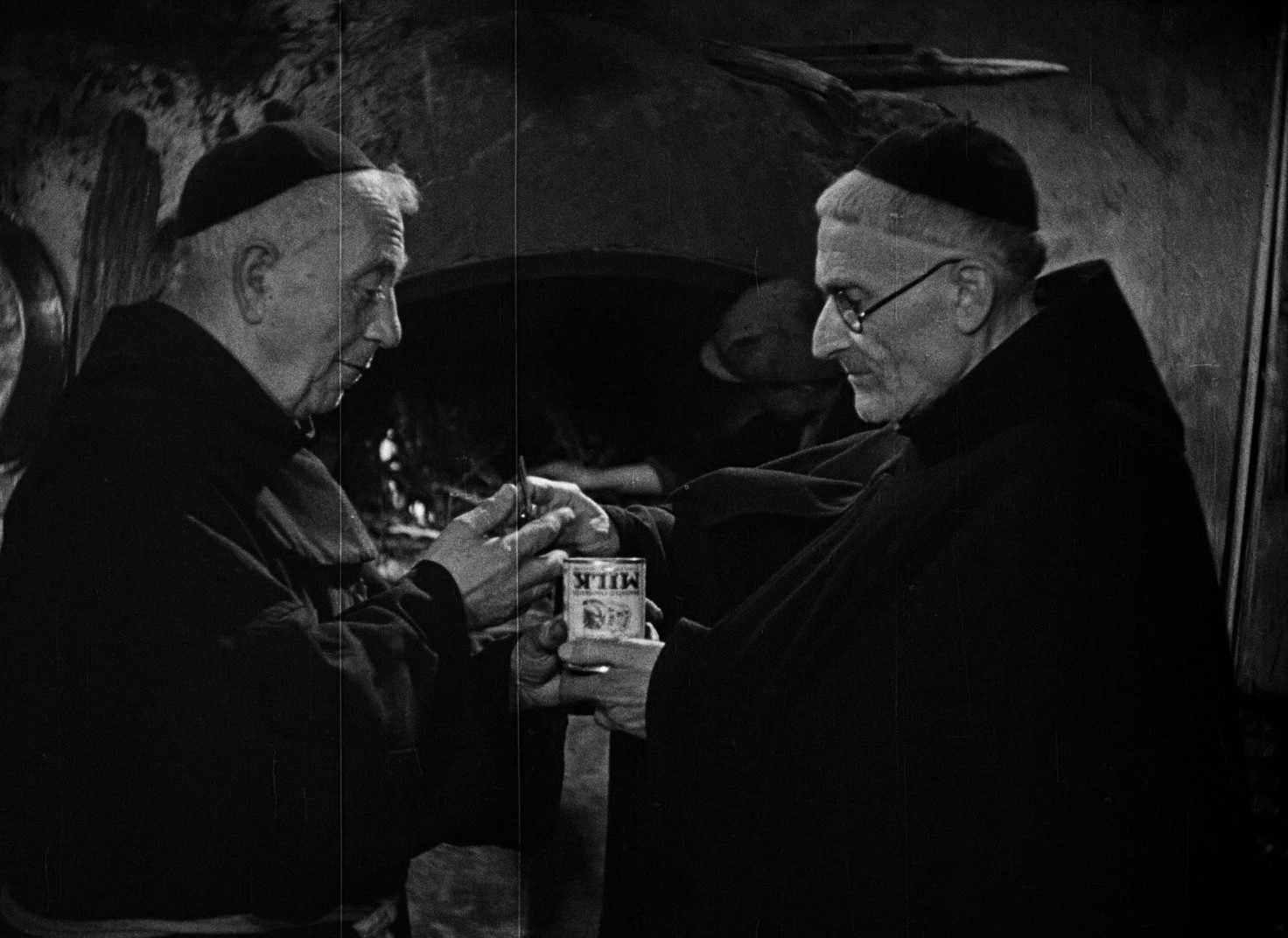 Paisan (1946) —  shot,  lighting