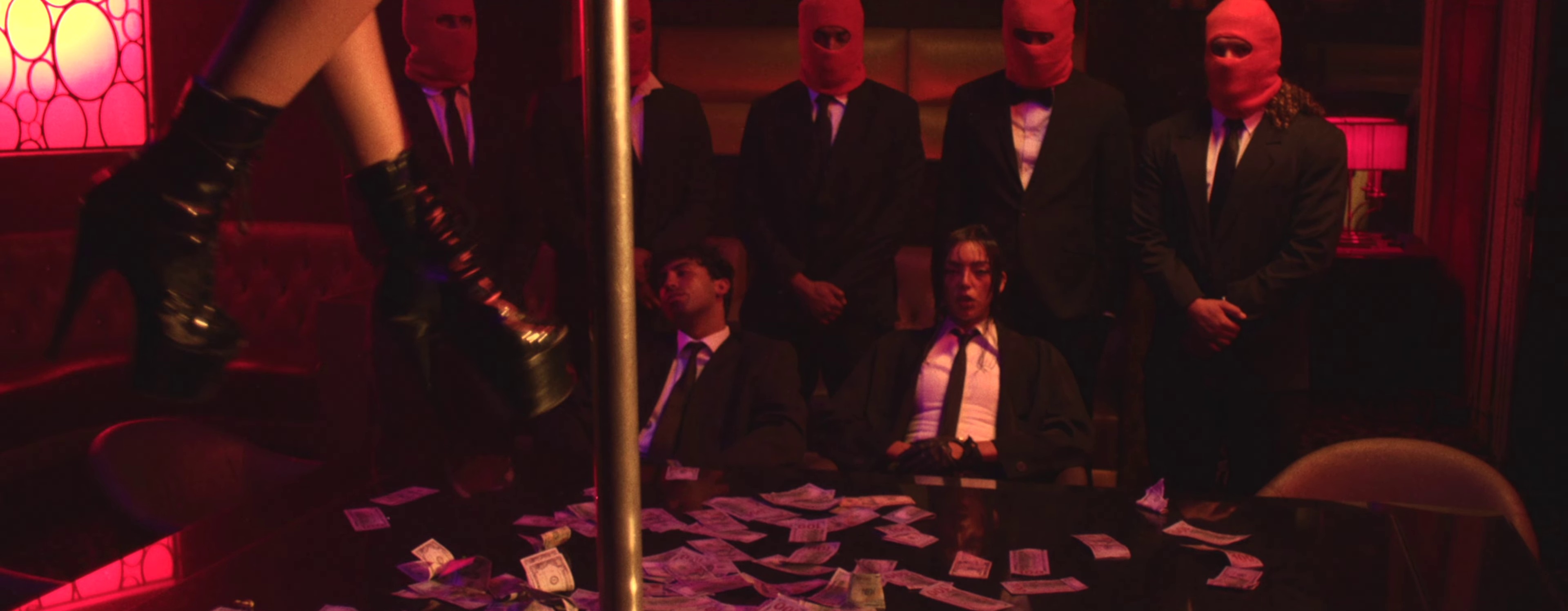 Self destruct (2023) —  shot,  lighting