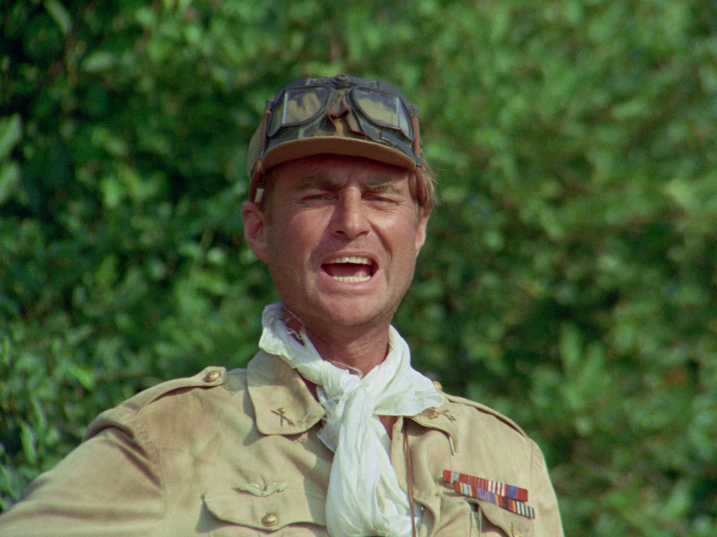 Riusciranno i nostri eroi a ritrovare l'amico misteriosamente scomparso in Africa? (1968) —  shot,  lighting