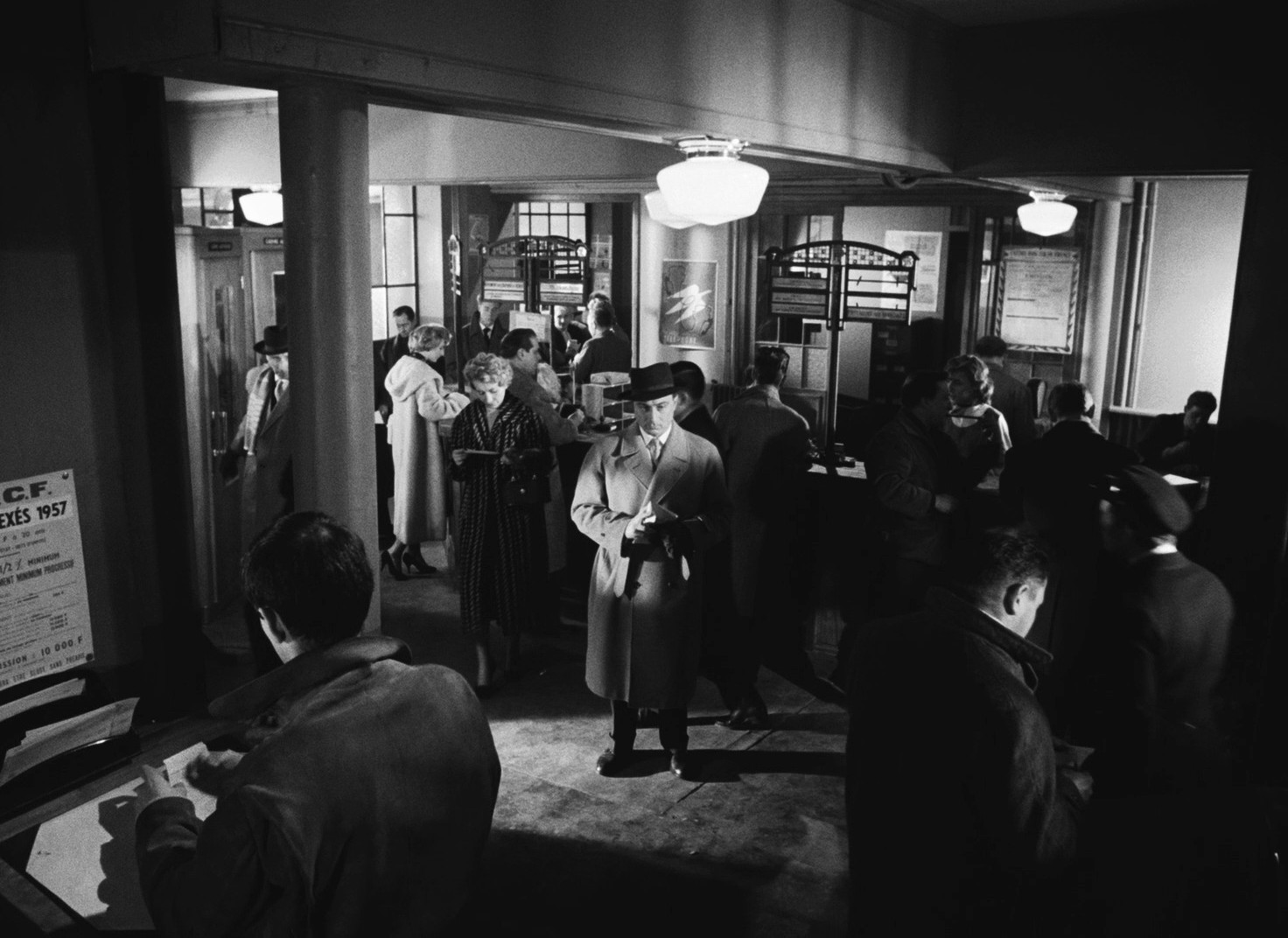 Back to the Wall (1958) —  shot,  lighting