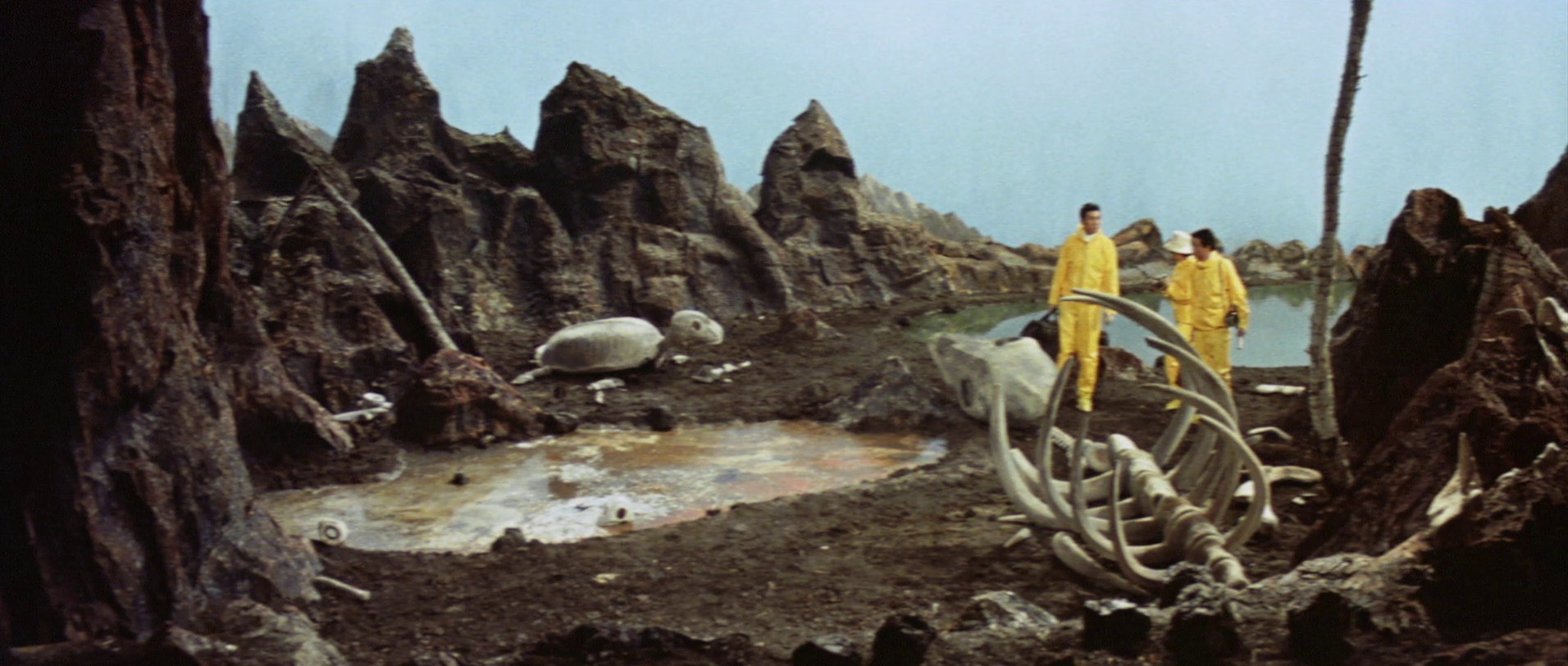 Mothra vs. Godzilla (1964) —  shot,  lighting