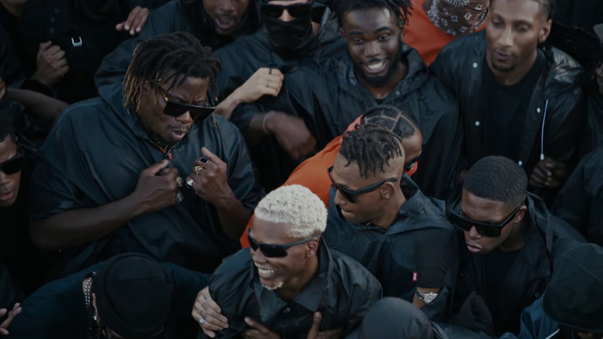 family ties (2021) —  shot,  lighting