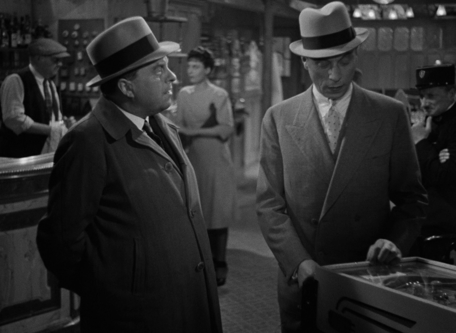 Hôtel du Nord (1938) —  shot,  lighting