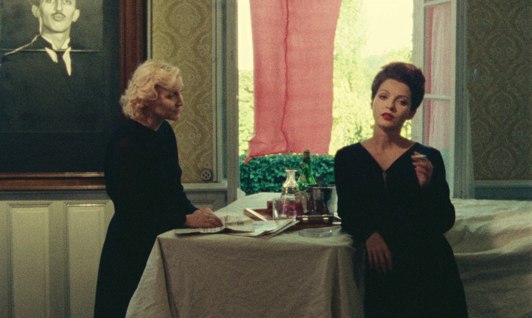 French Provincial (1975) —  shot,  lighting