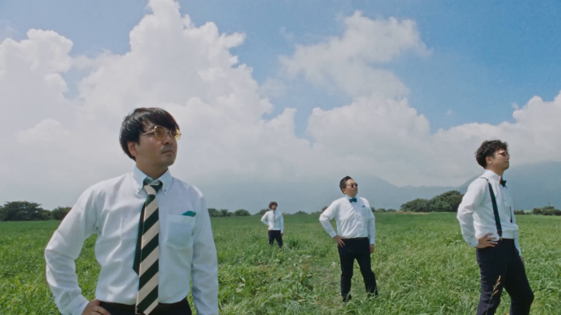 BLOWIN' (2025) —  shot,  lighting