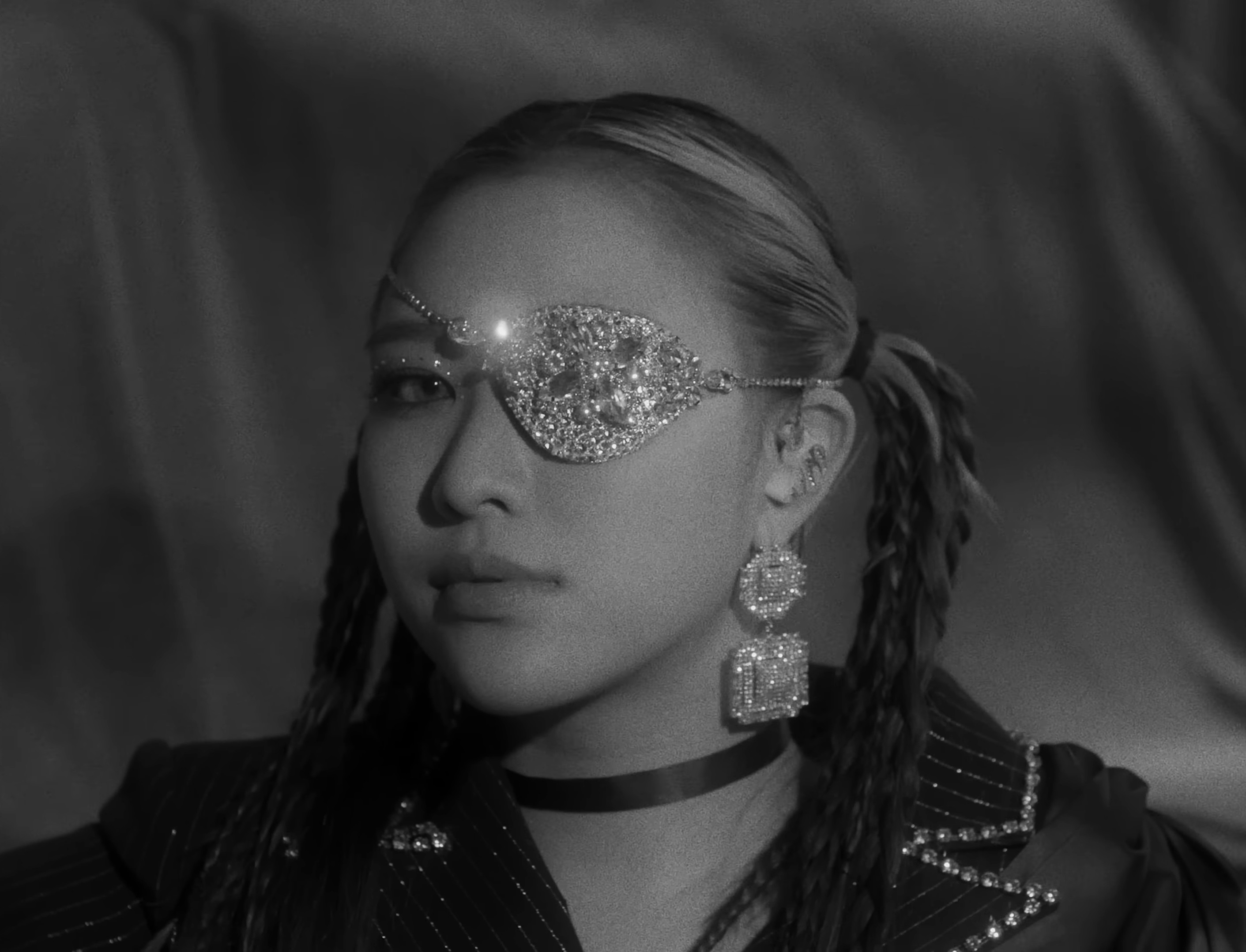 GALZ XYPHER (2022) —  shot,  lighting