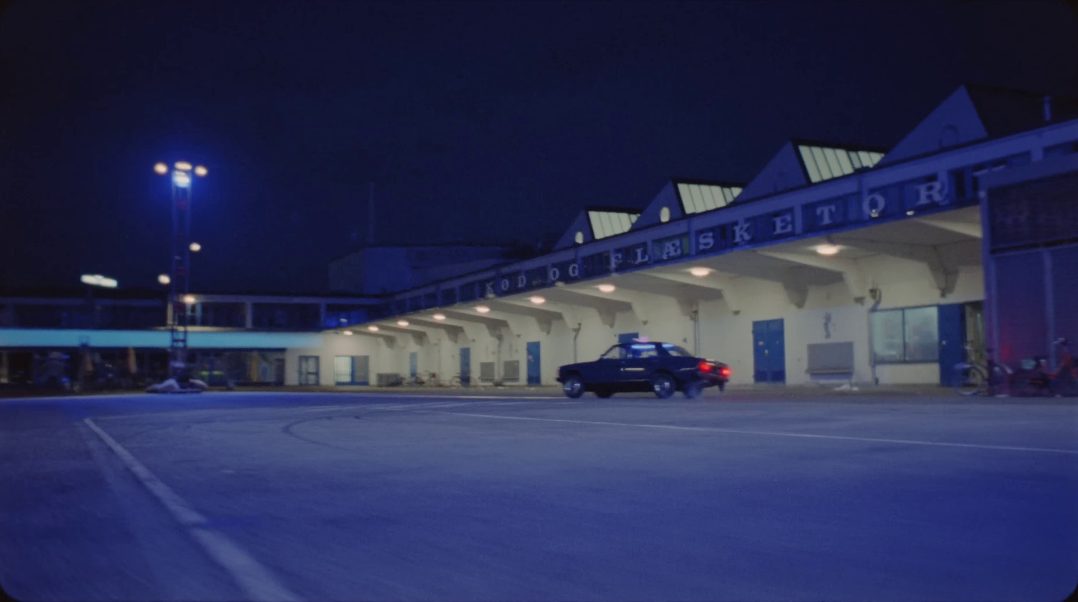 Delresto (Echoes) (2023) —  shot,  lighting