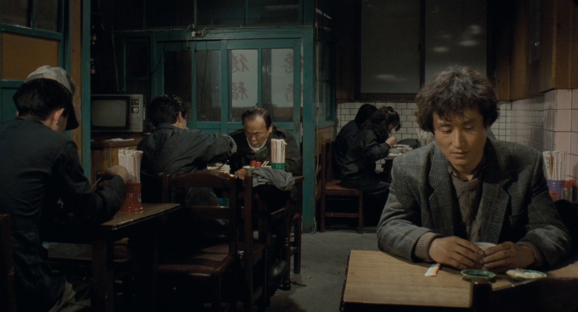 Black Republic (1990) —  shot,  lighting