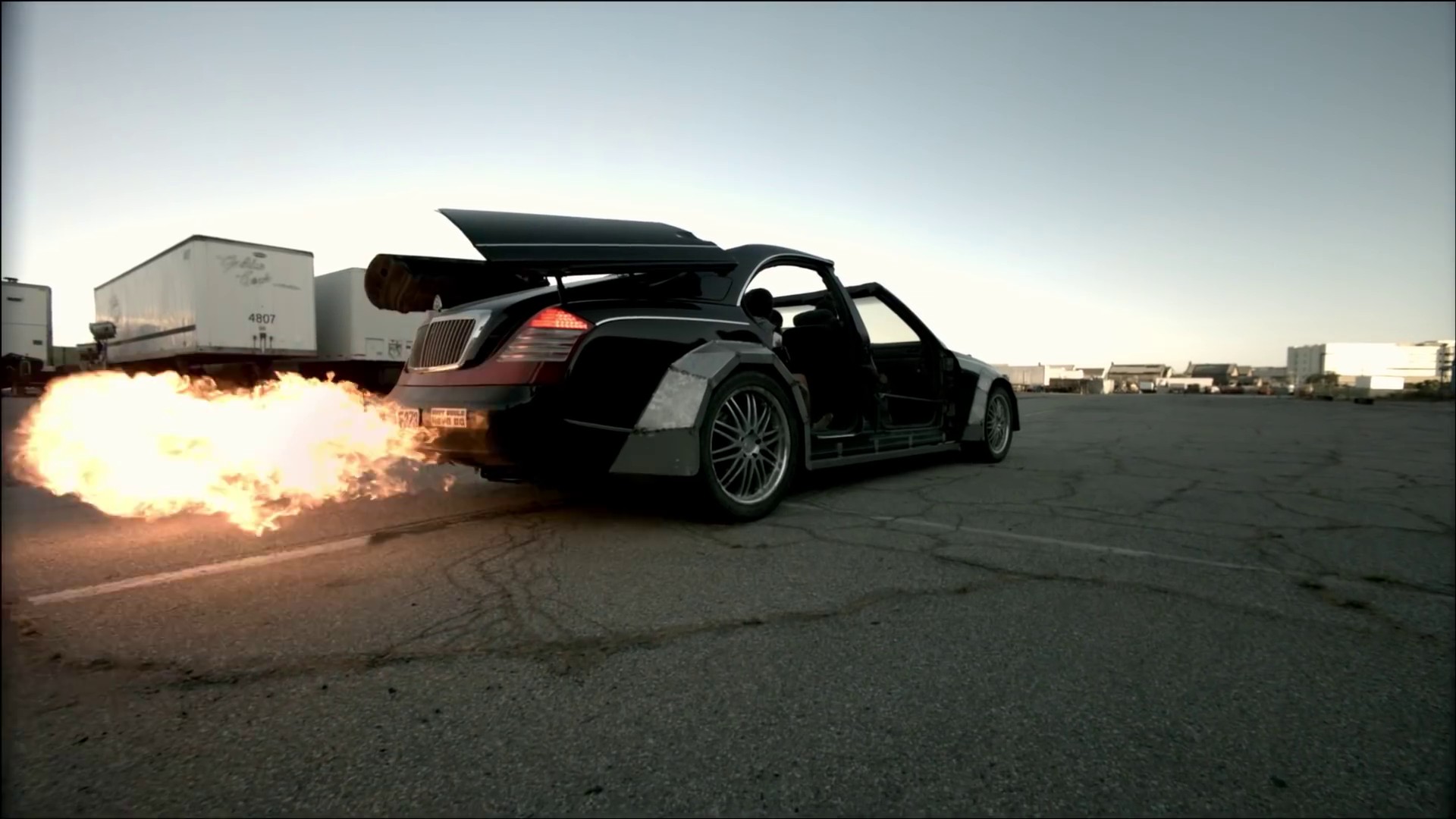 Otis (2011) —  shot,  lighting