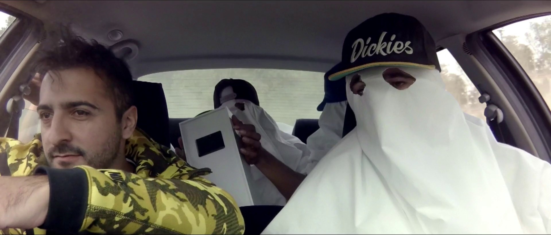 Comix (2016) —  shot,  lighting