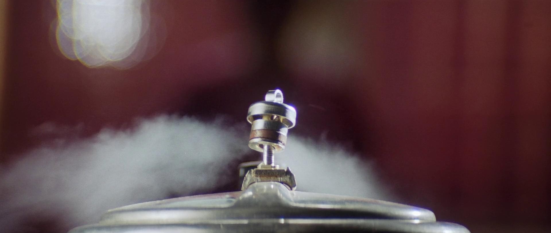 Dombivali Fast (2005) —  shot,  lighting