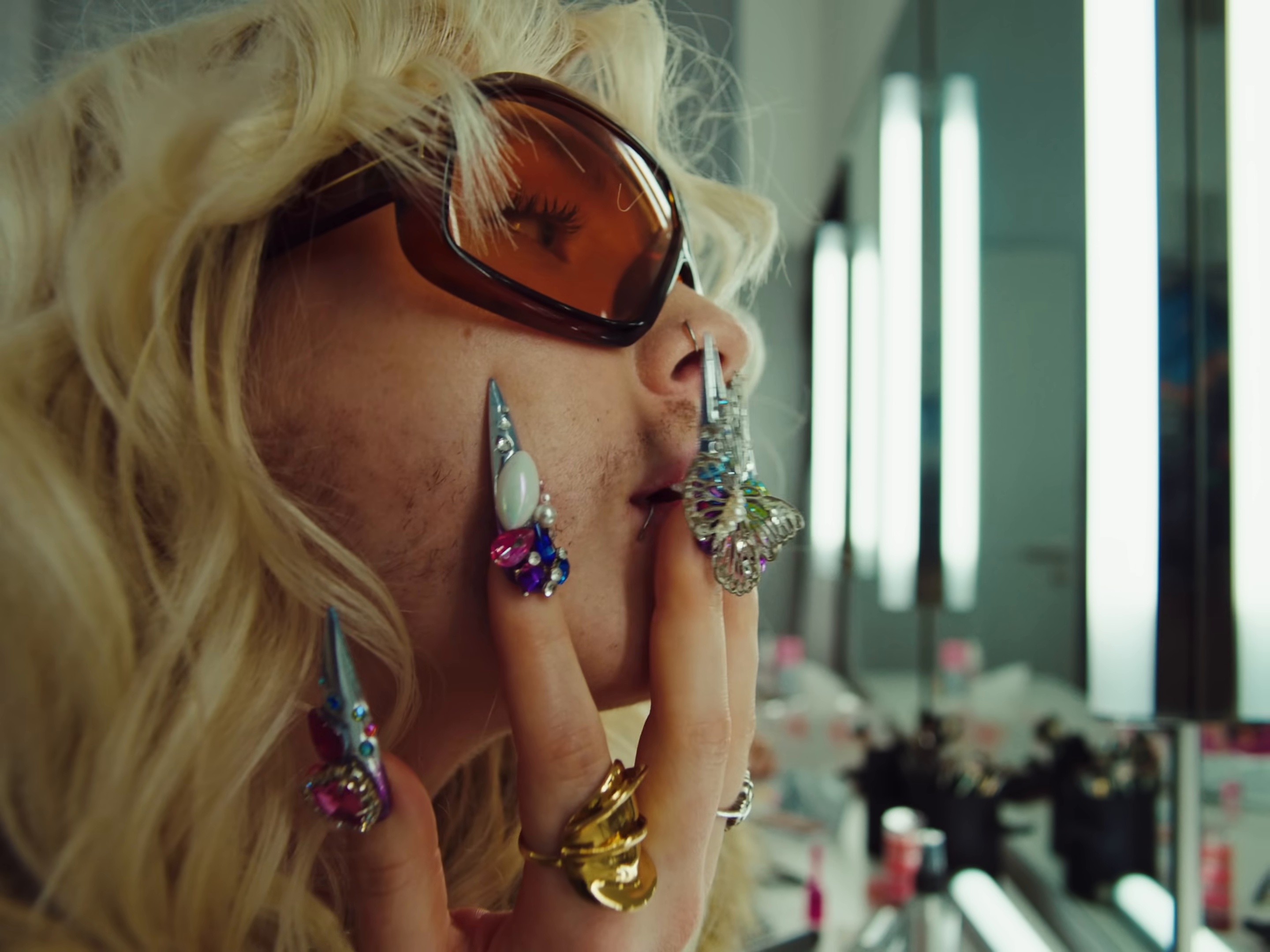 Miss It (At All) (2025) —  shot,  lighting