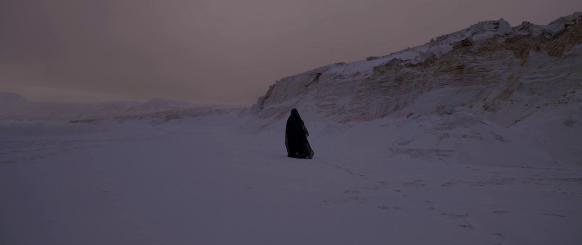 Wait (2012) —  shot,  lighting