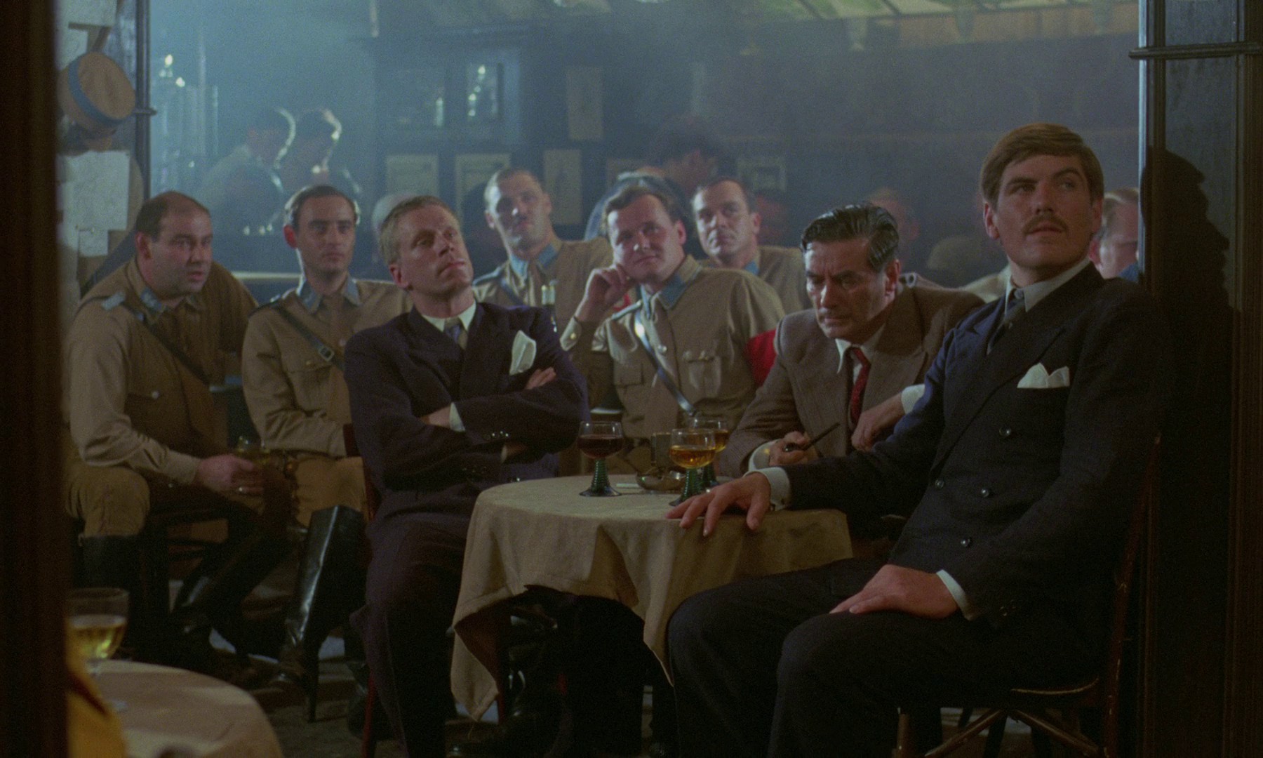 Lili Marleen (1981) —  shot,  lighting