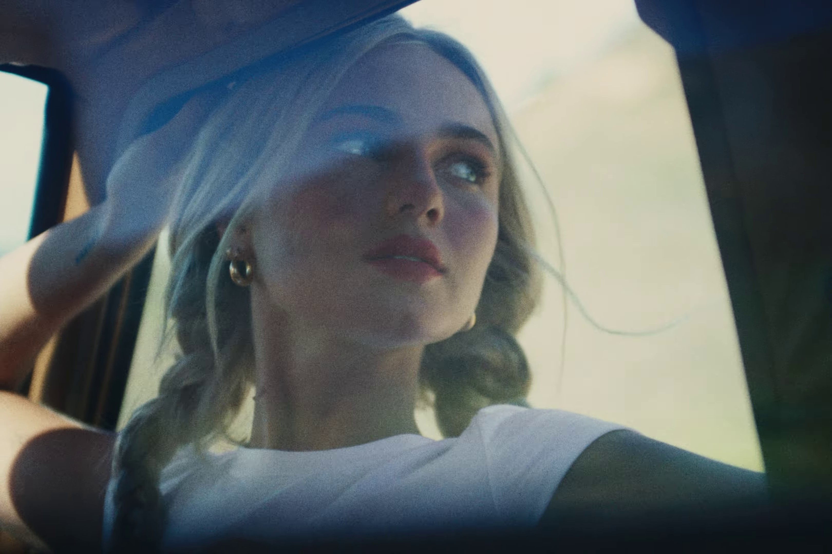 Swinging at the Stars (2023) —  shot,  lighting