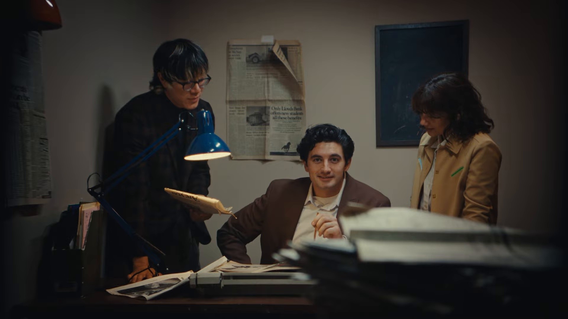 FRIENDS TO LOVERS (2025) —  shot,  lighting