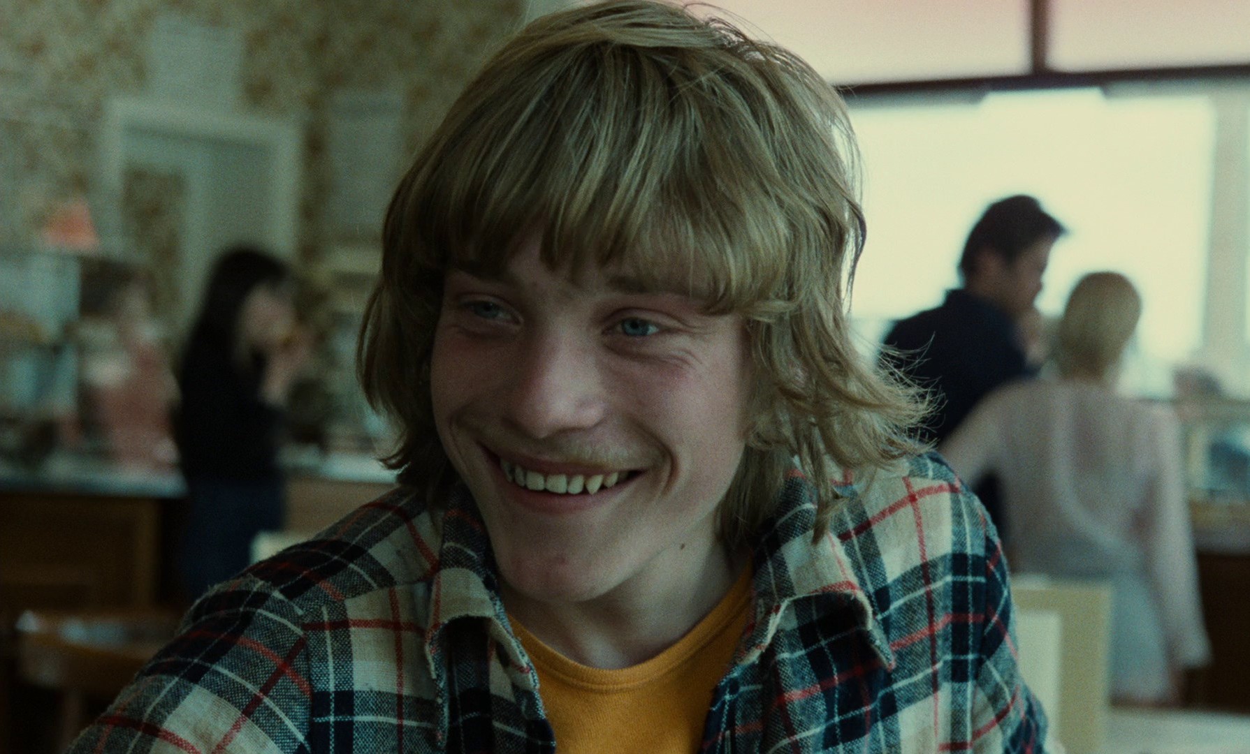 Graduate First (1978) —  shot,  lighting