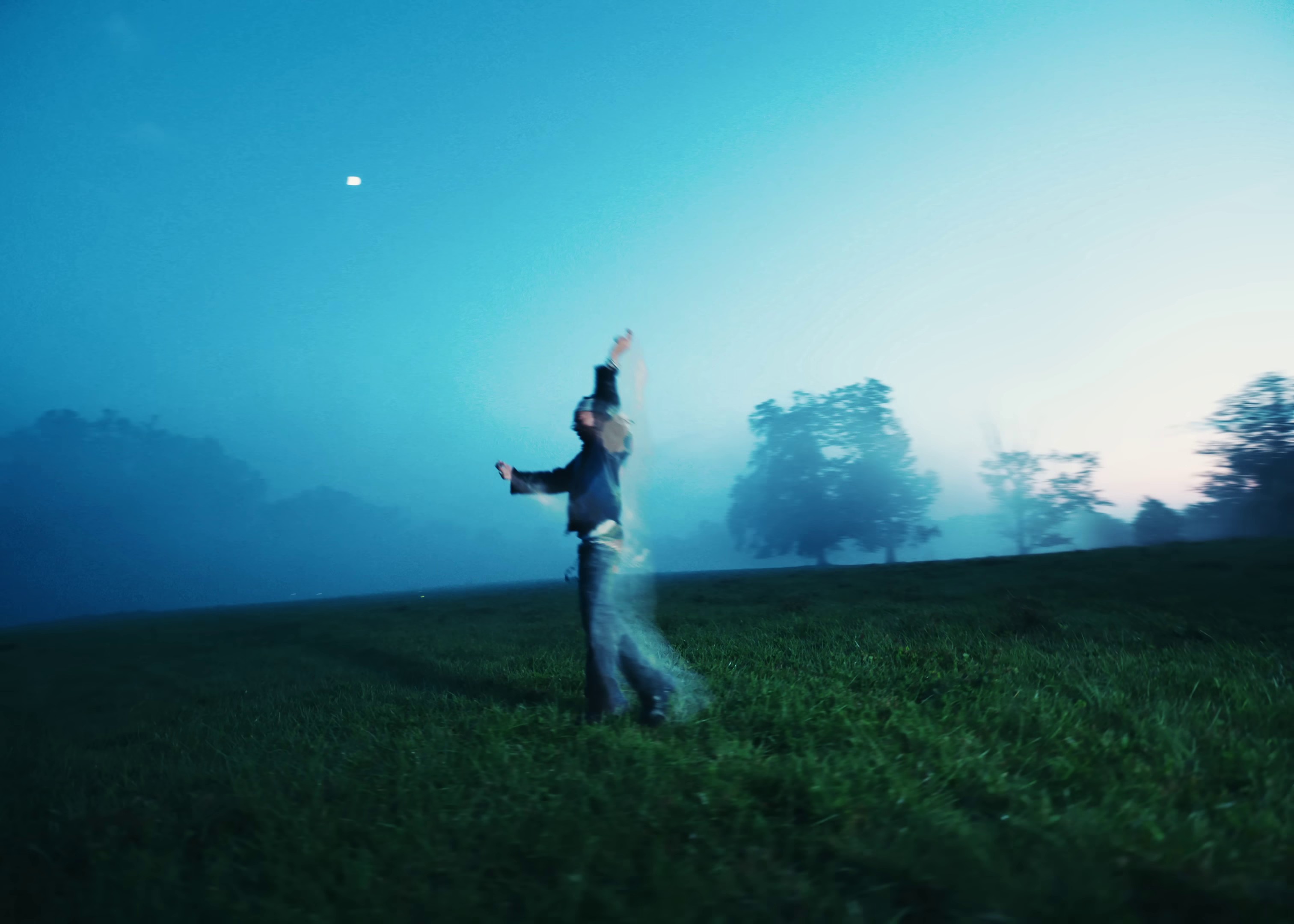 500lbs (2023) —  shot,  lighting