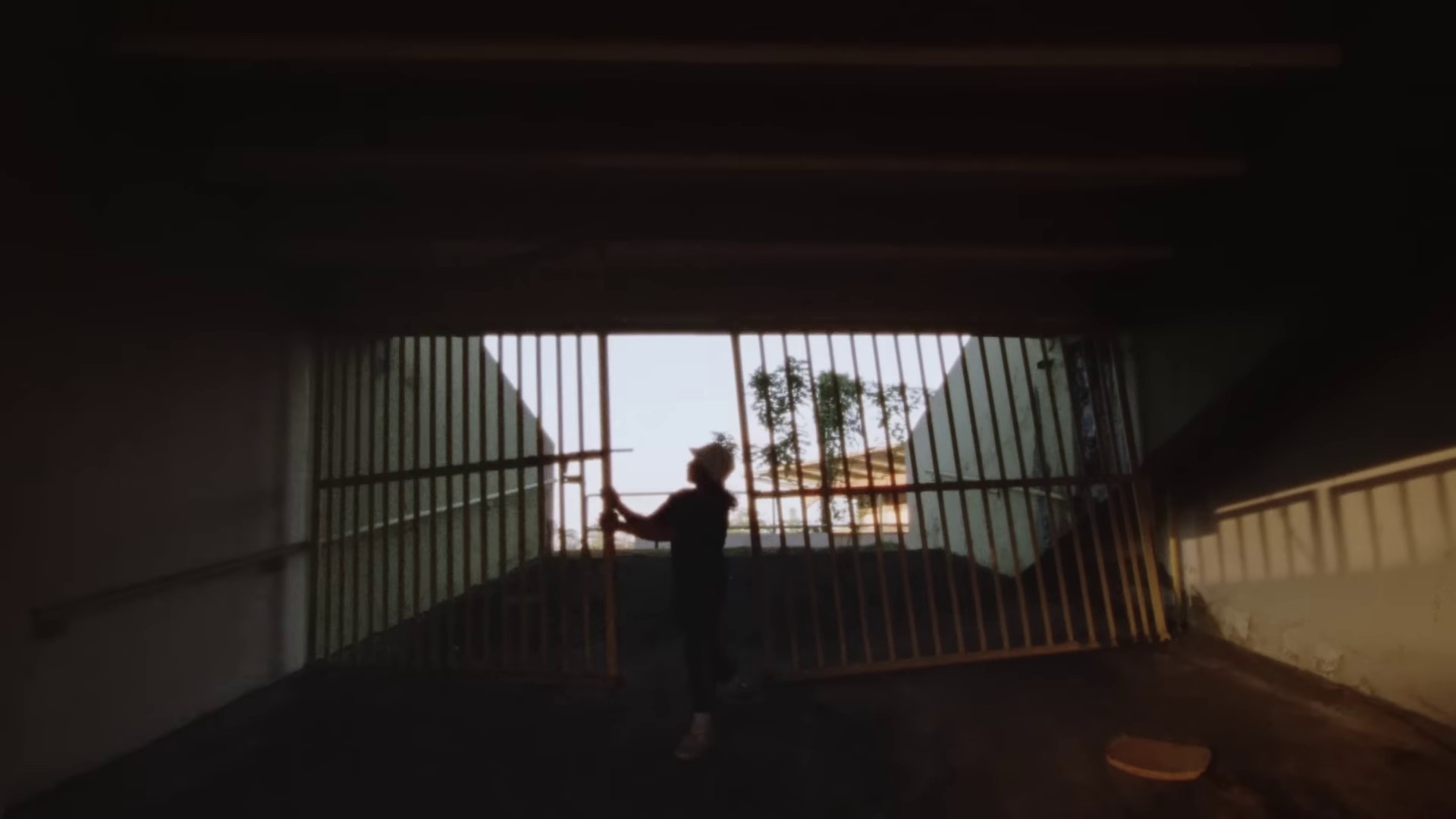 HOLIDAY (2022) —  shot,  lighting