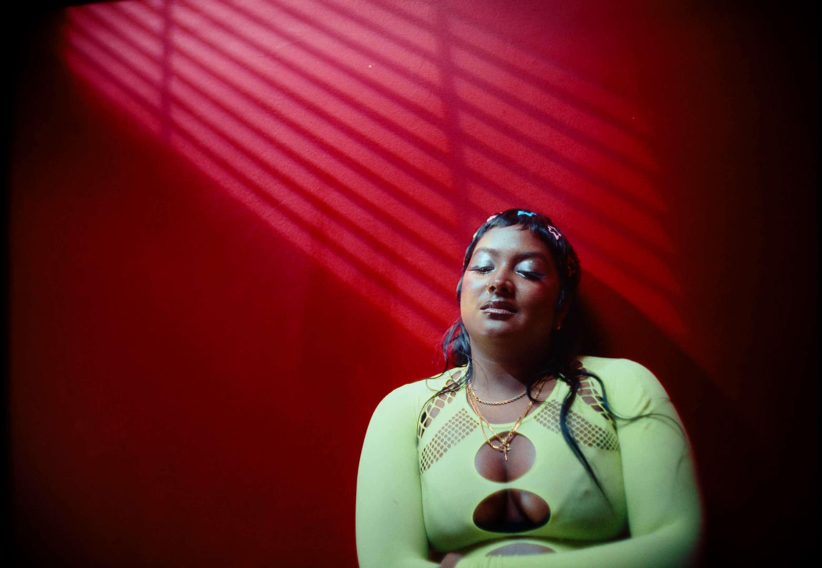 MY SPOTIFY DC (2024) —  shot,  lighting