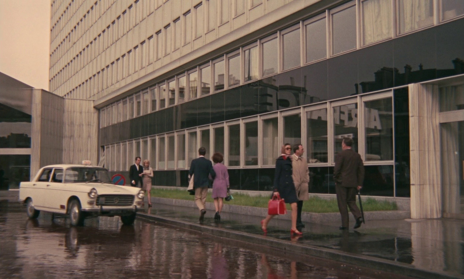 A Golden Widow (1969) —  shot,  lighting