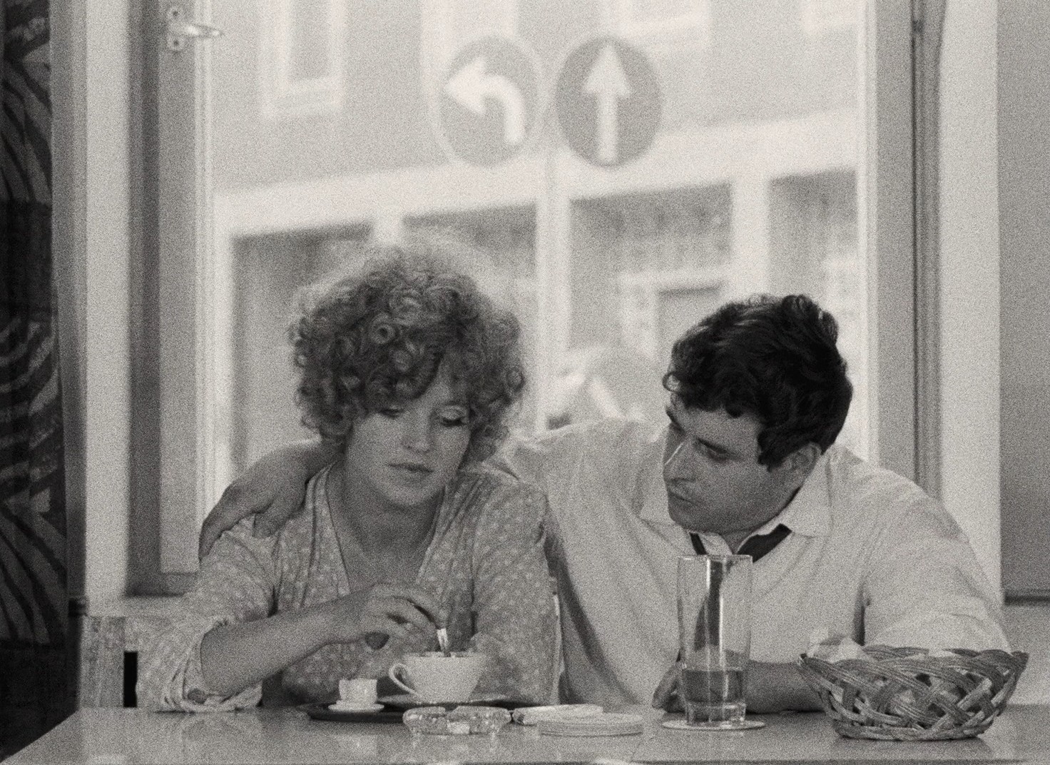 Katzelmacher (1969) —  shot,  lighting