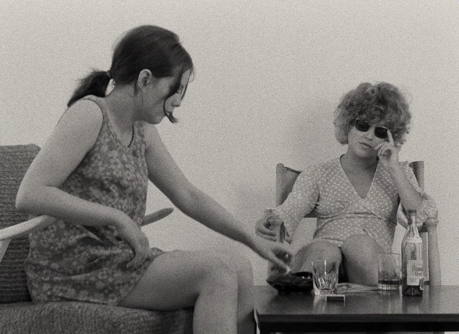 Katzelmacher (1969) —  shot,  lighting