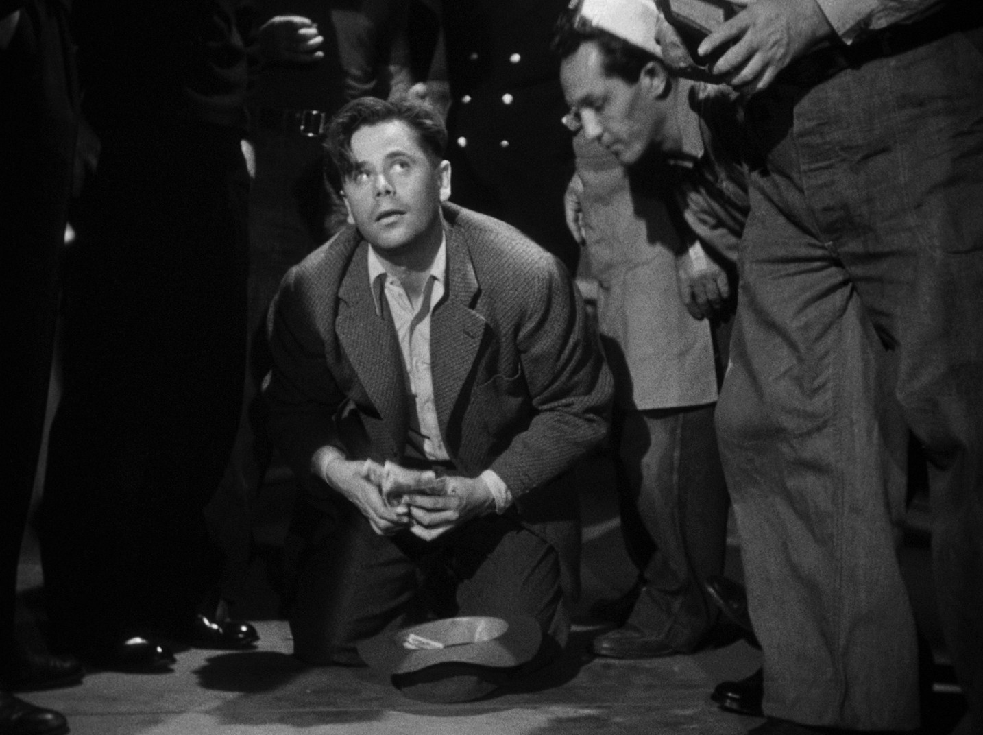 Gilda (1946) —  shot,  lighting