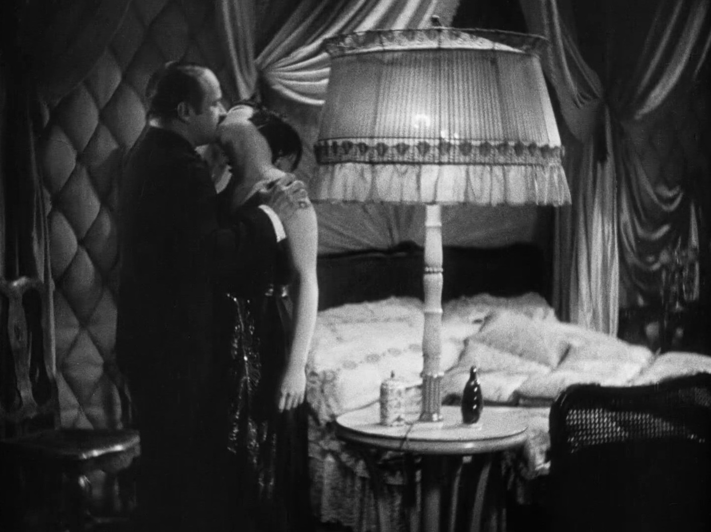 Diary of a Lost Girl (1929) —  shot,  lighting