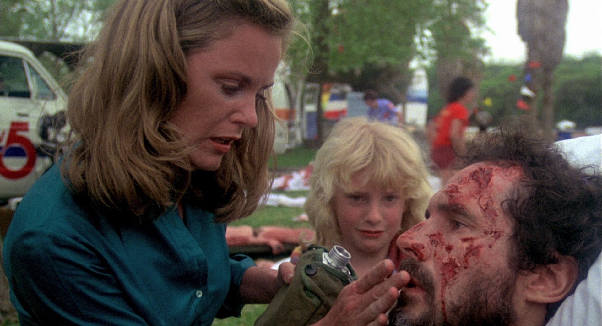 Piranha (1978) —  shot,  lighting