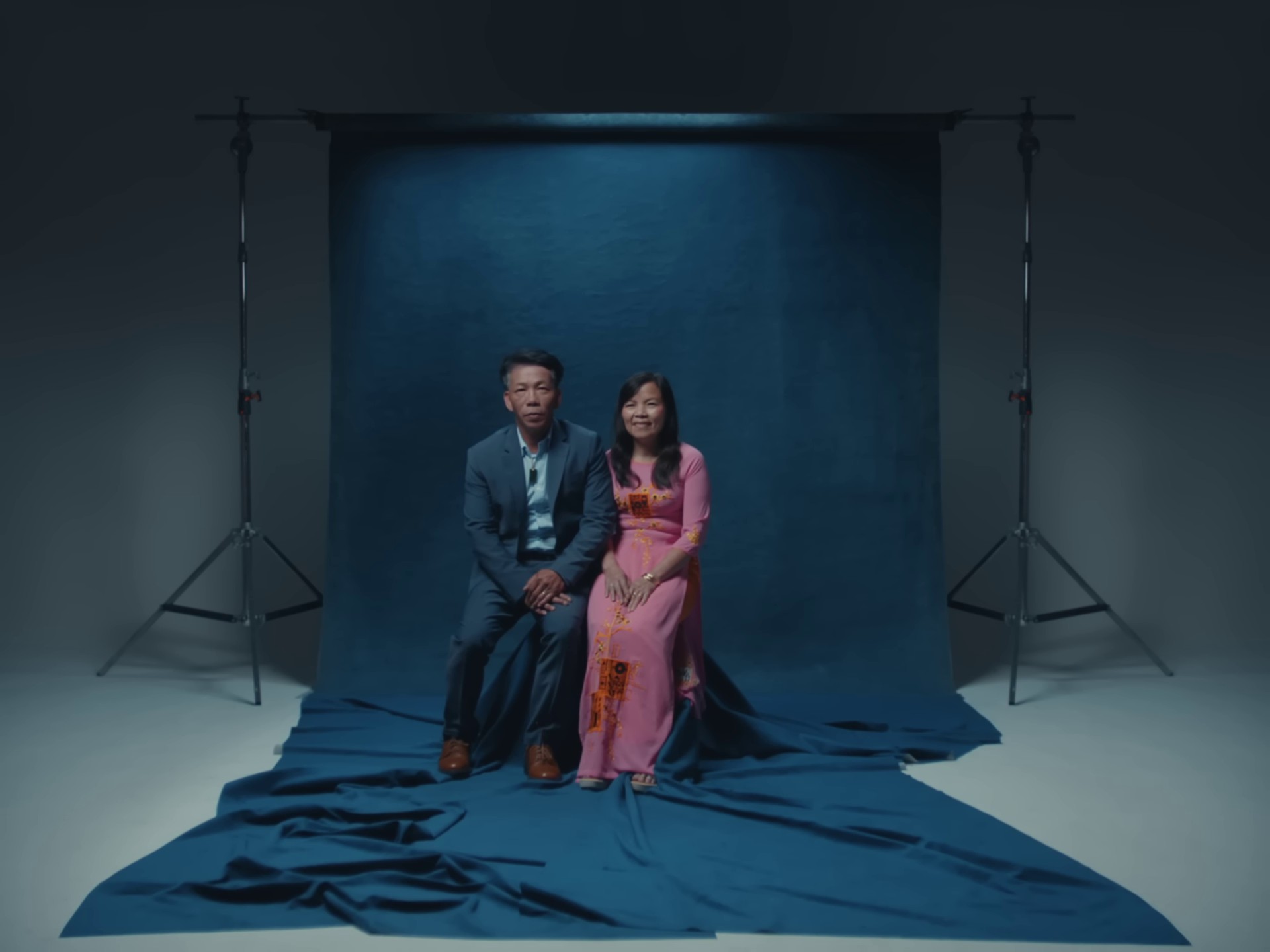 Trust (2022) —  shot,  lighting