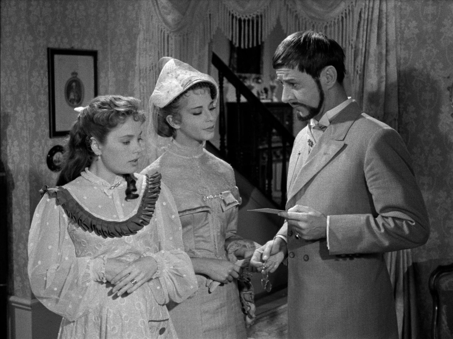 Smiles of a Summer Night (1955) —  shot,  lighting