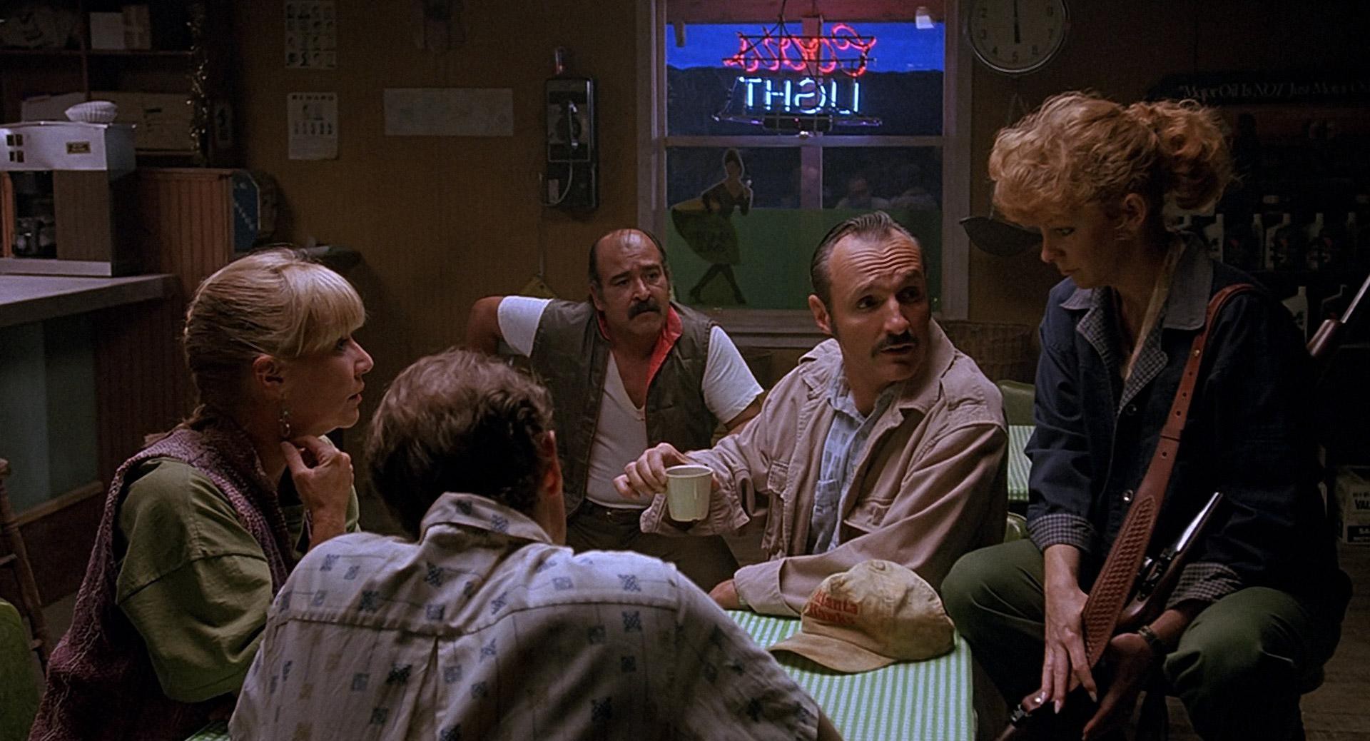 Tremors (1990) —  shot,  lighting