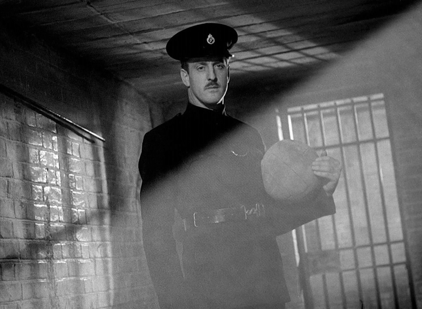 Odd Man Out (1947) —  shot,  lighting