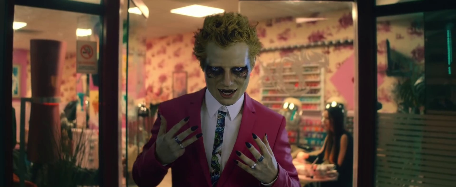 Bad Habits (2021) —  shot,  lighting