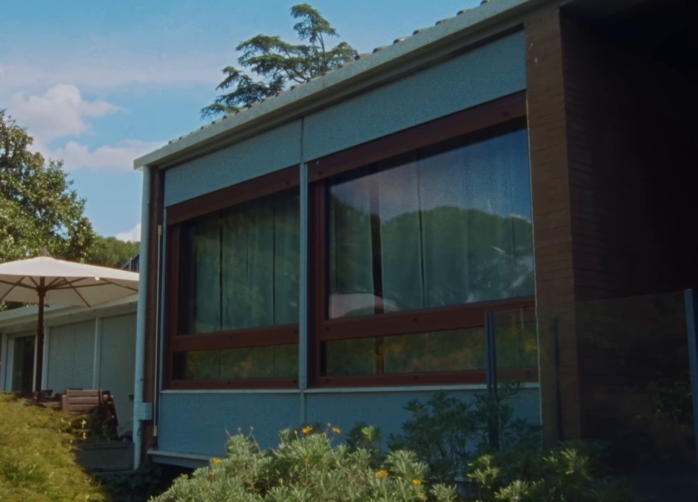 FRANCESCA (2025) —  shot,  lighting