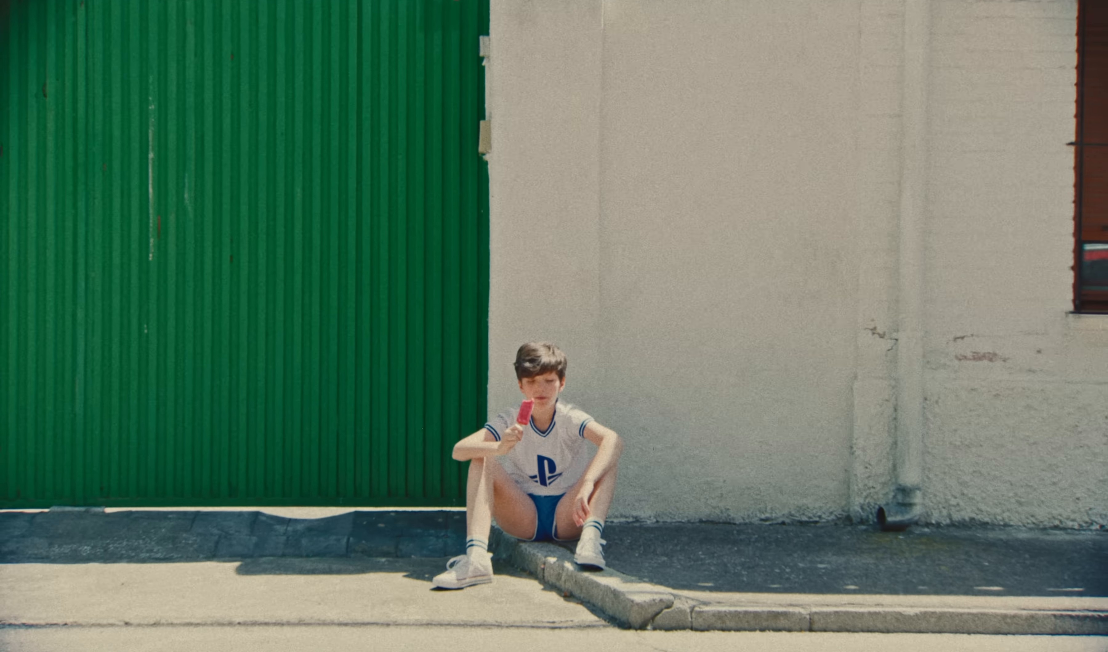 y es bonito (2024) —  shot,  lighting