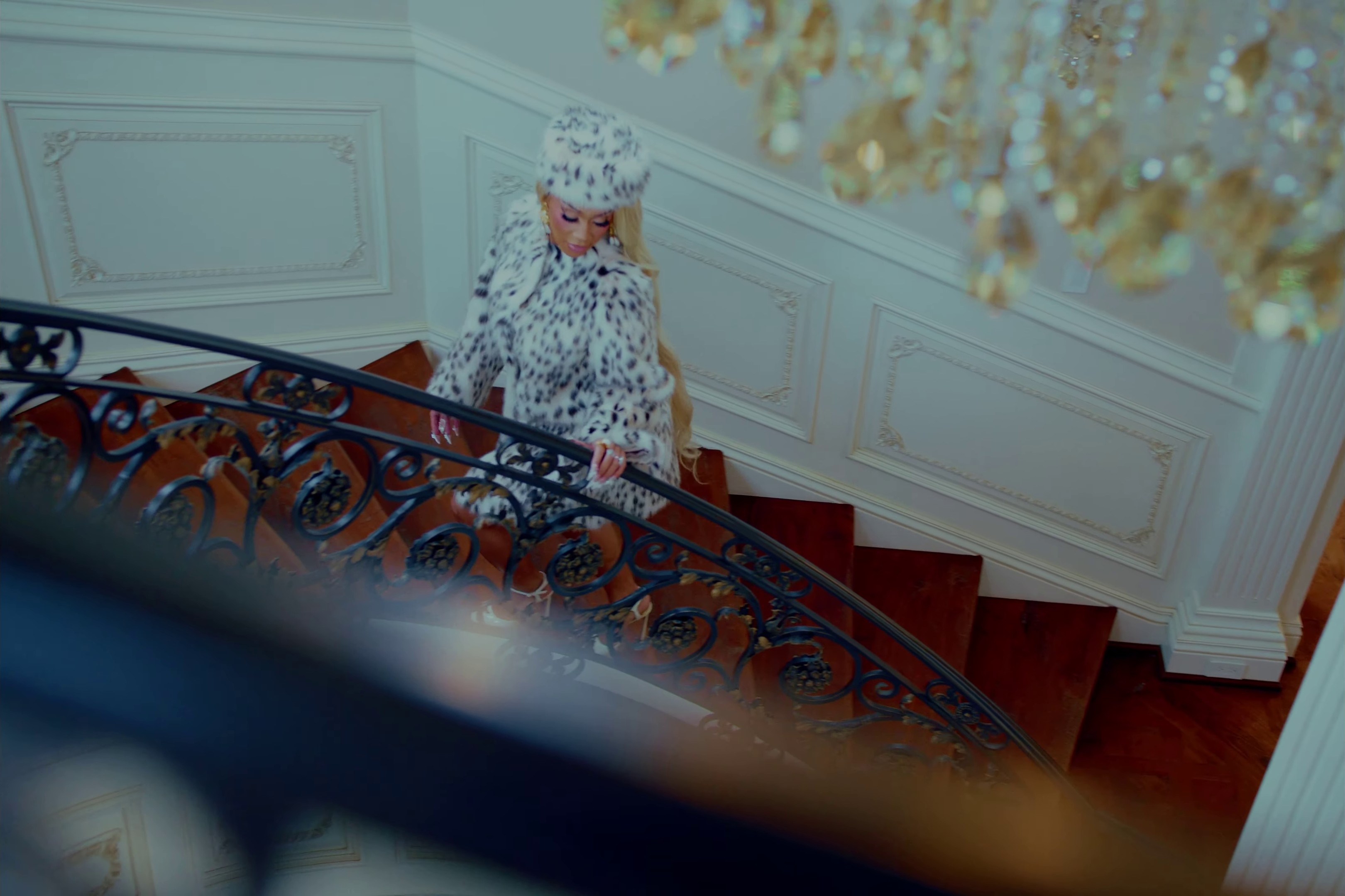 RICHTIVITIES (2024) —  shot,  lighting