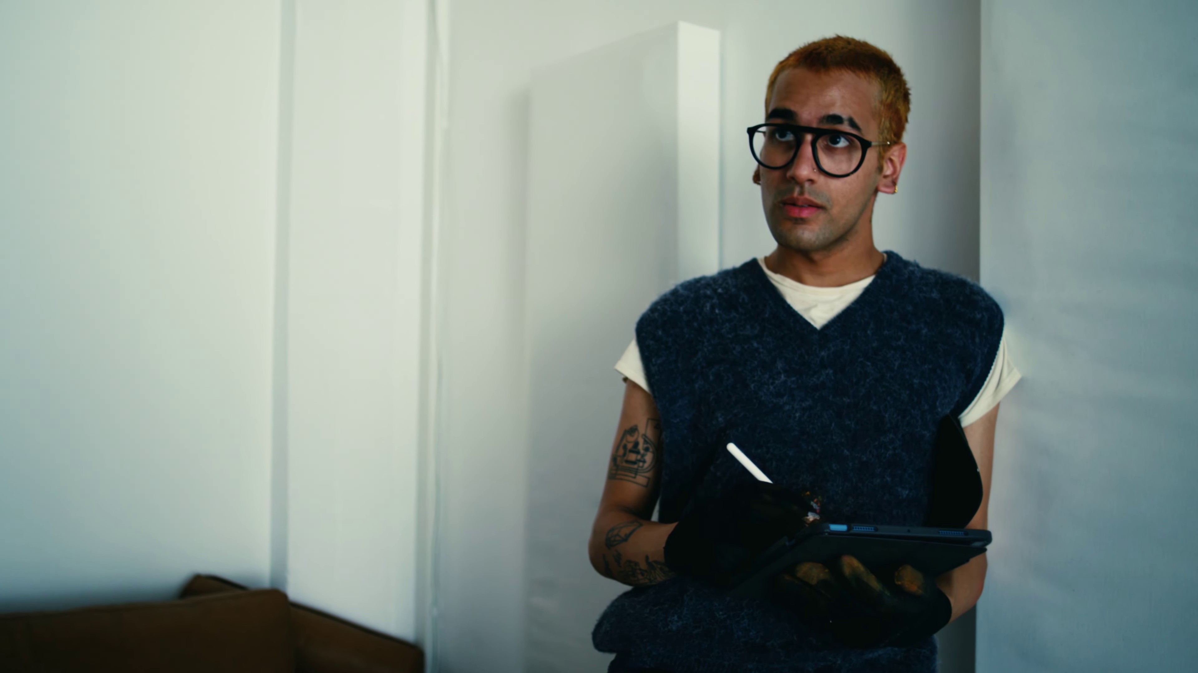 Ring Ring (2024) —  shot,  lighting