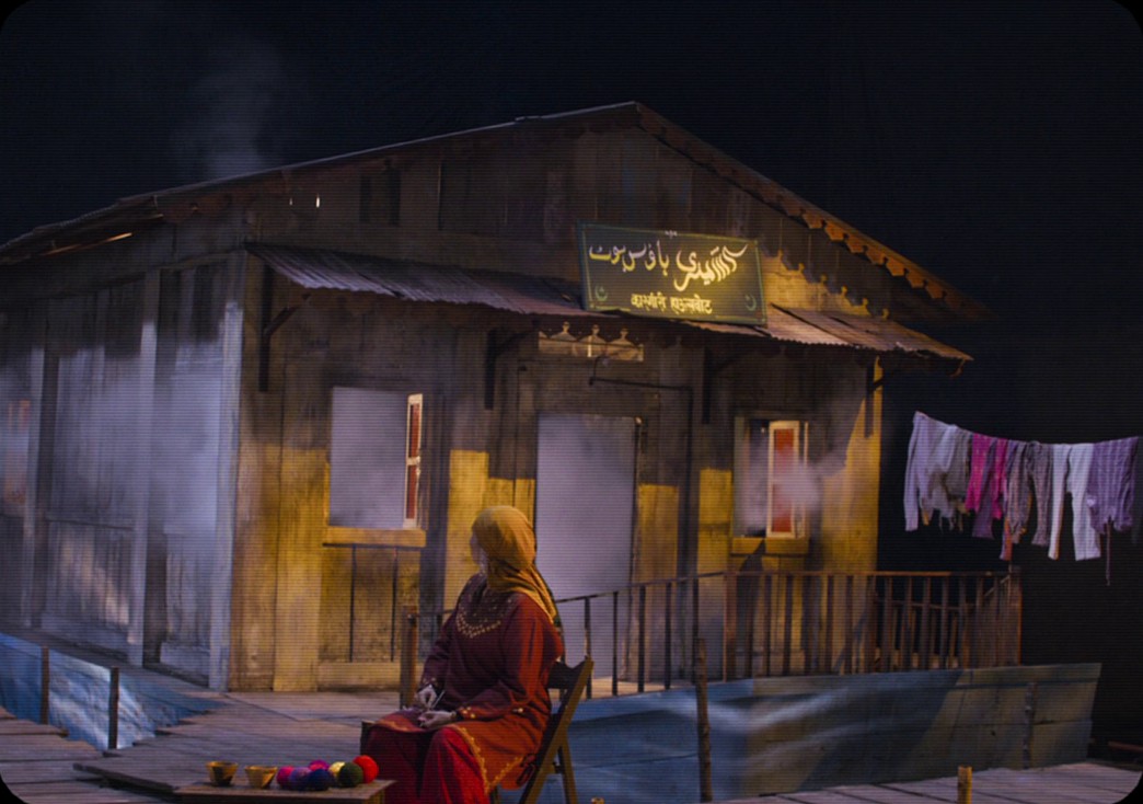 Aatmapamphlet (2023) —  shot,  lighting