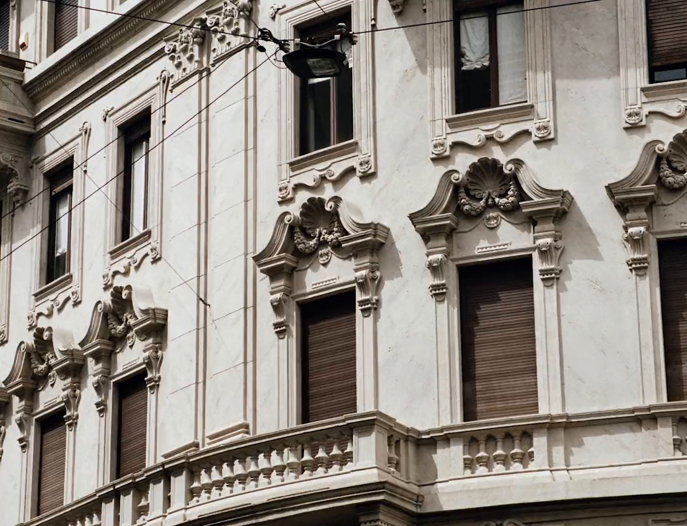 GUCCI x GHALI - MEN SS25 - SHOW TEASER (2024) —  shot,  lighting