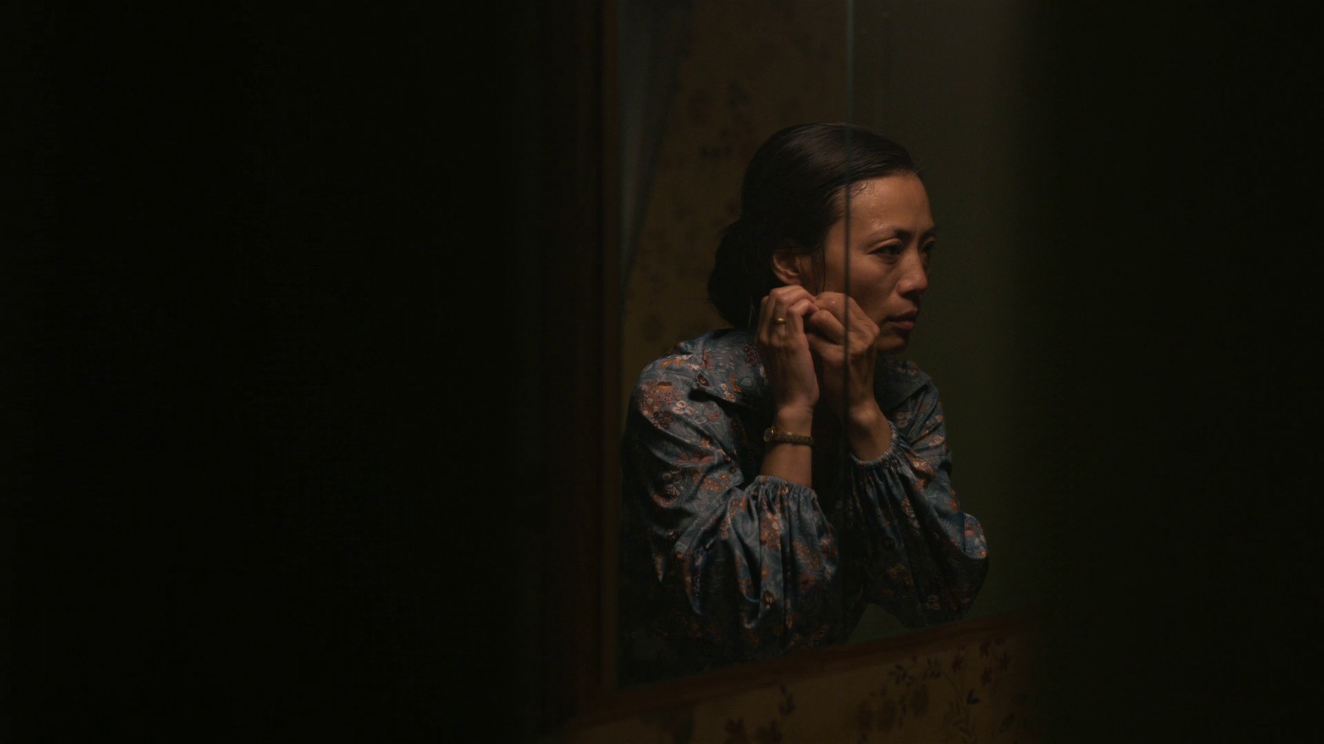 Stasis (2020) —  shot,  lighting