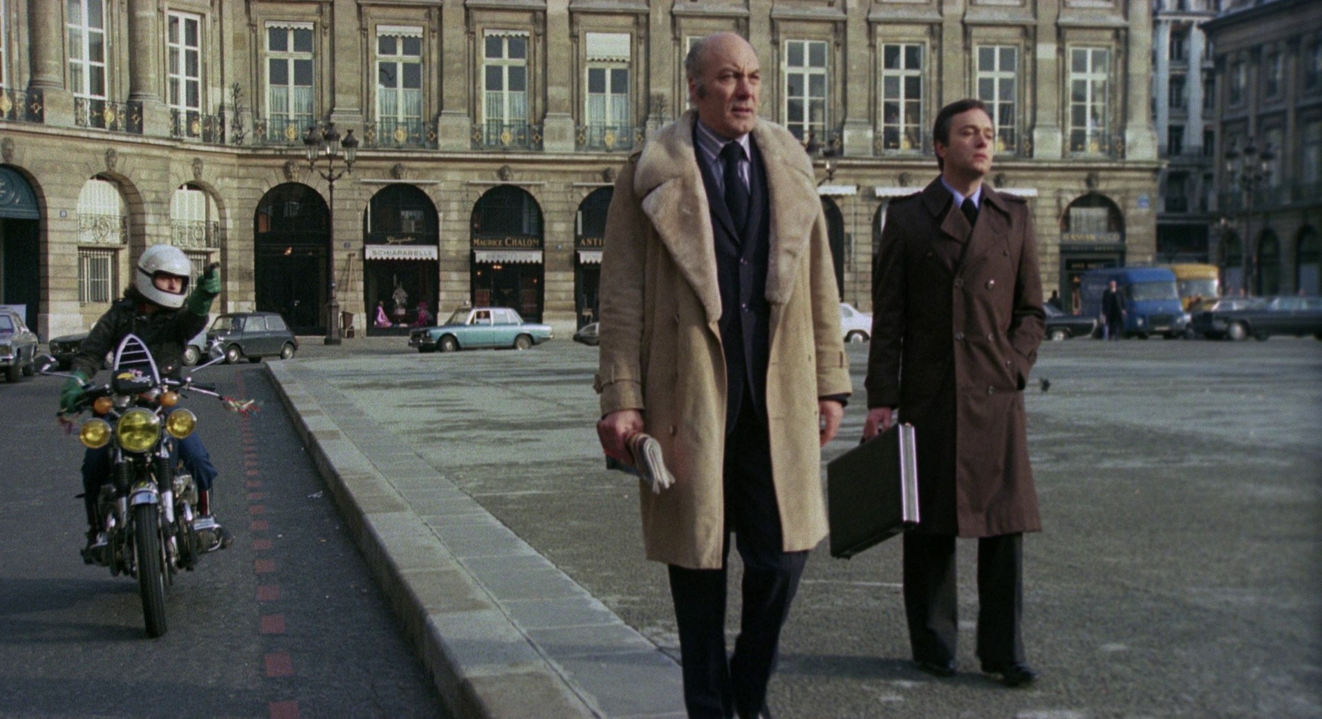 Revolver (1973) —  shot,  lighting